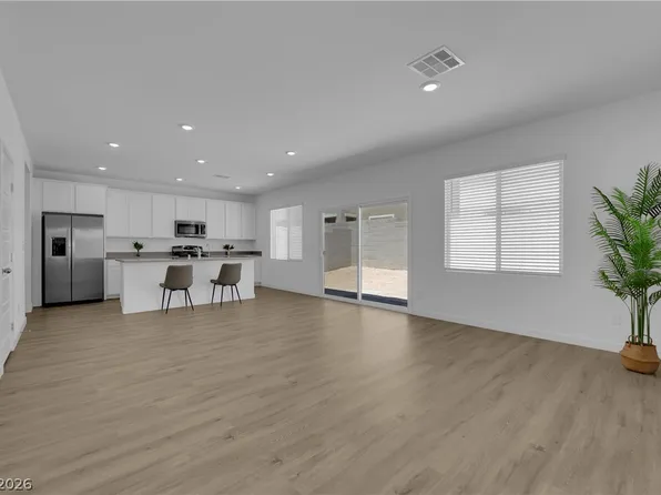 8326 Hayden Hills Ave, Las Vegas, NV 89147