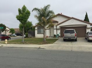 1475 Falcon Dr, Salinas, CA