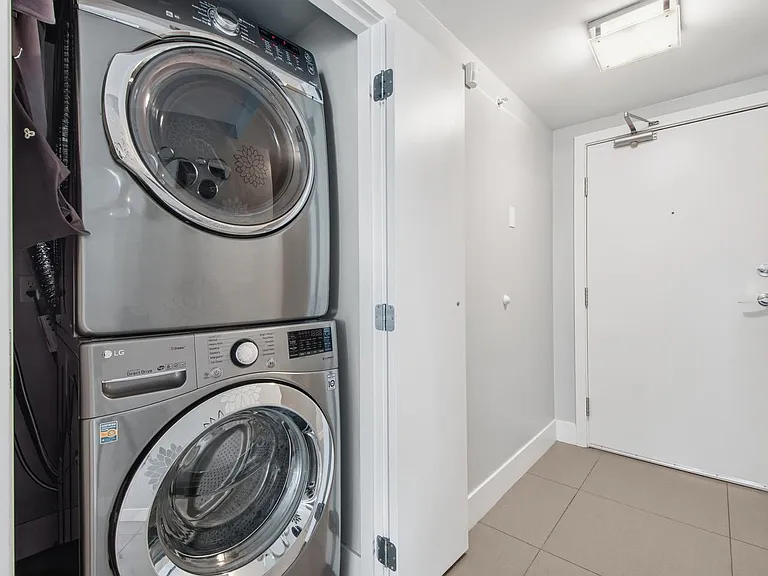 193 Aquarius Mews #1101 — Photo 36