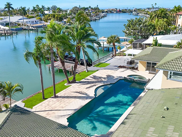 482 Hermosita Dr — Photo 42