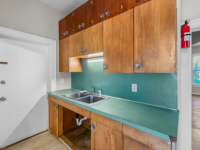 1009 2nd Ave N #2 — Photo 8