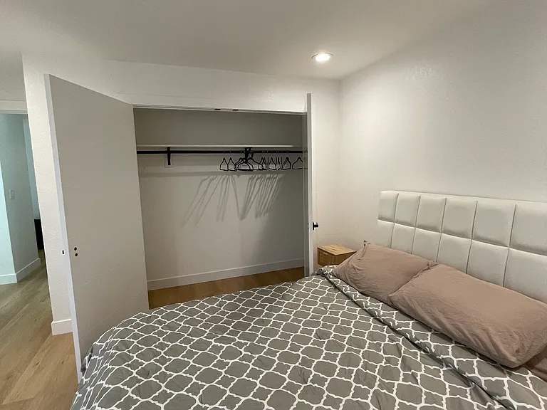 123 El Olivar — Photo 4