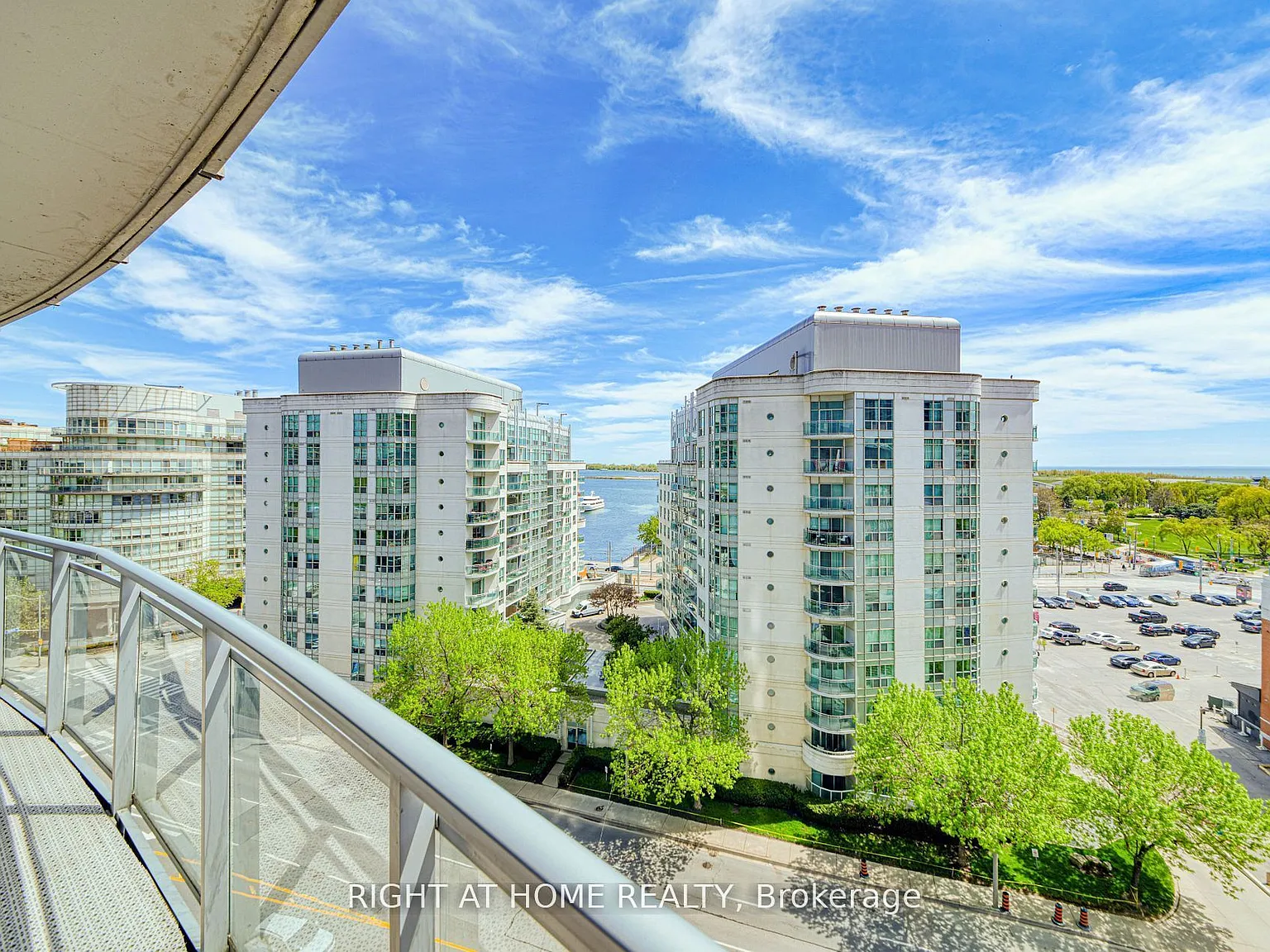 2 bed, $2,850 — Photo 3