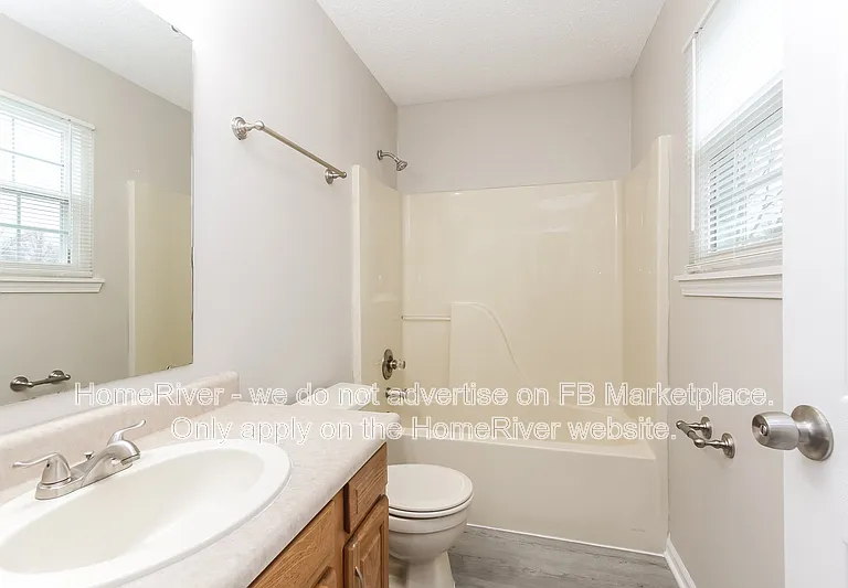 629 Lake Crossing Ct — Photo 16