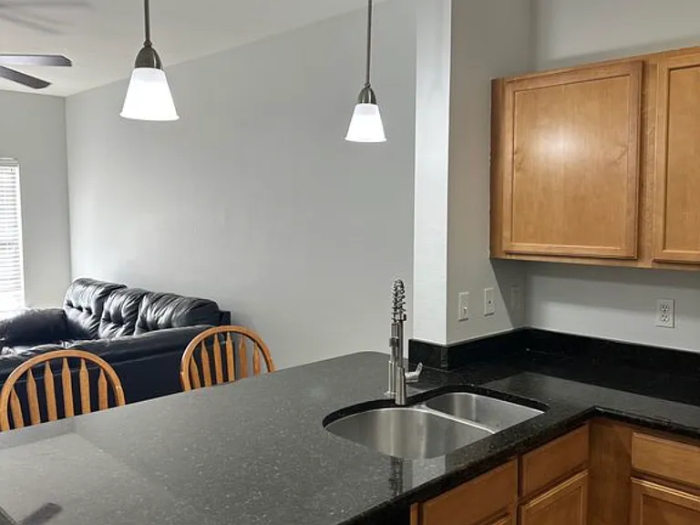 2950 SW 35th Pl #50 — Photo 14