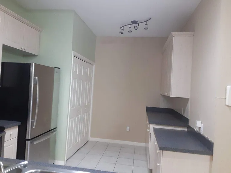 40 Emerald Bay Dr — Photo 10