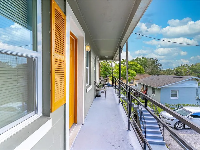 1207 W Cypress St — Photo 4