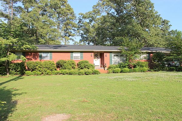 1st image of 204 Northwood Dr