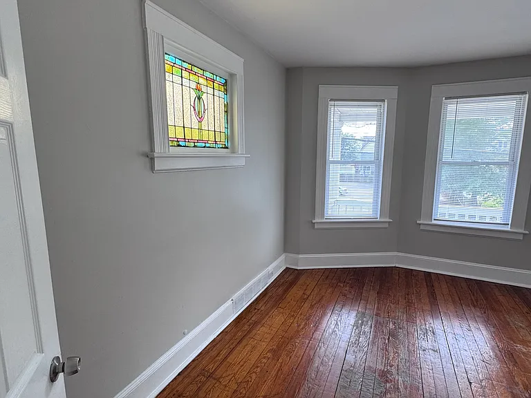 111 Smith St — Photo 12