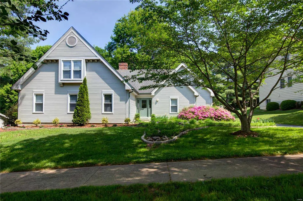 2151 Trailcrest Dr photo 1