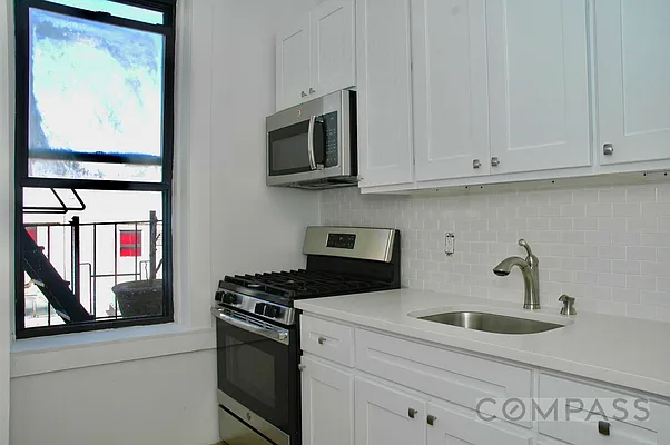 Rented by Compass | media 4