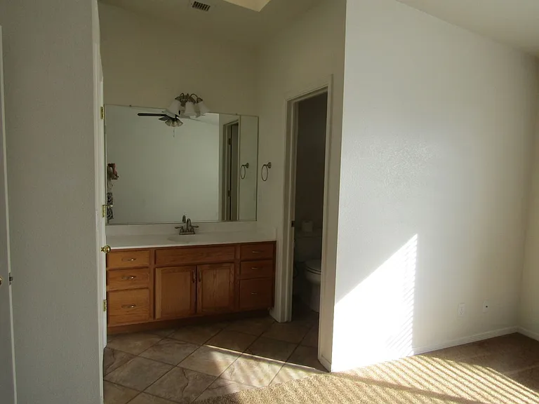 1212 Serinna Ct — Photo 9