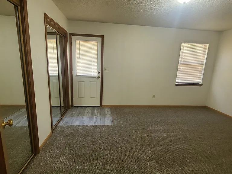 159 NW Zaun Ave #159 — Photo 6