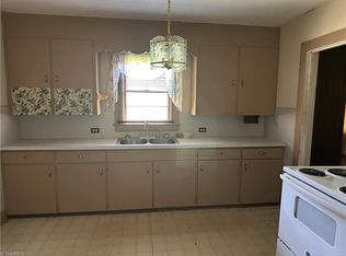 336 Paynetown Rd, Mount Airy, NC 27030