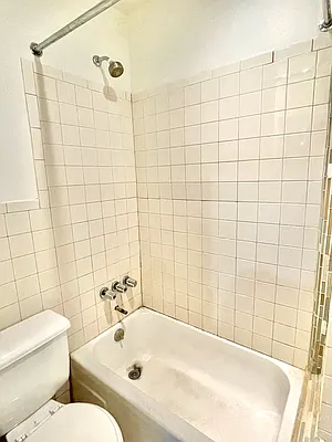 Rented by Compass | media 11