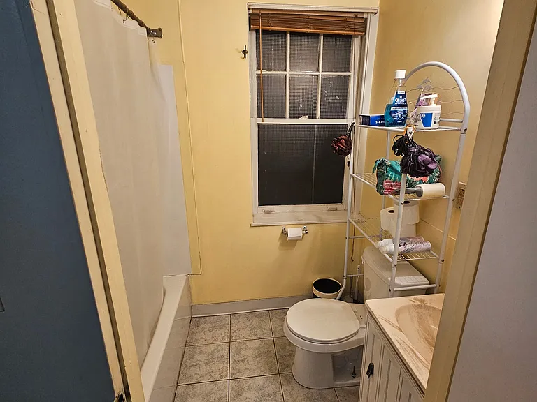 256 S Evaline St #2 — Photo 13