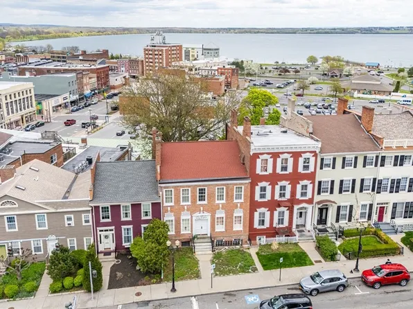 379 S Main St, Geneva, NY 14456