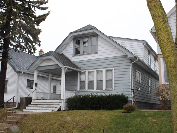 1755 S 73rd St, Milwaukee, WI 53214