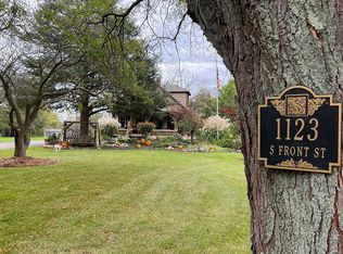 1123 S Front St, Chesaning, MI 48616