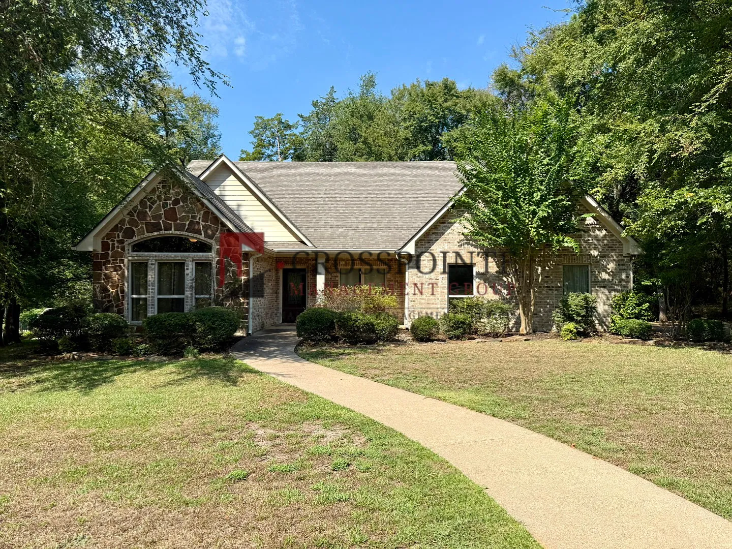 Coming Soon! Beautiful 3 Bedroom 2 Bathroom Home! — Photo 2