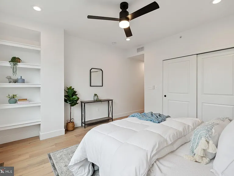1207 Dellwood Ave — Photo 17