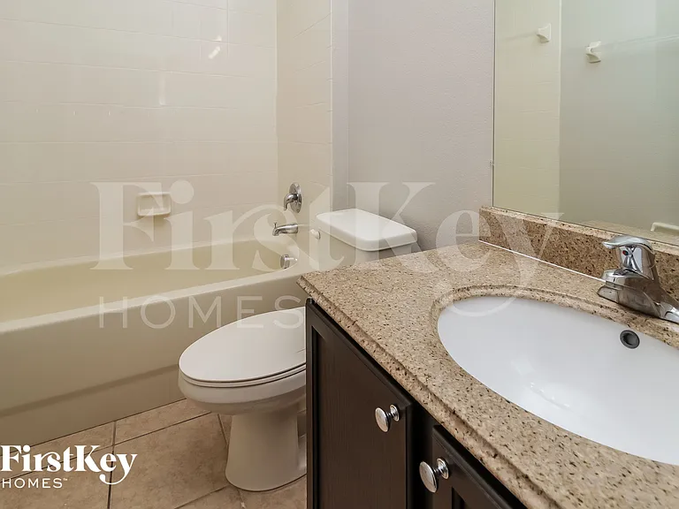 1466 Ashdown Ct — Photo 13