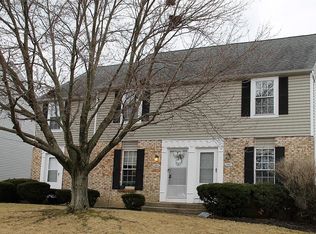 2885 Crown Ridge Blvd, Columbus, OH 43235