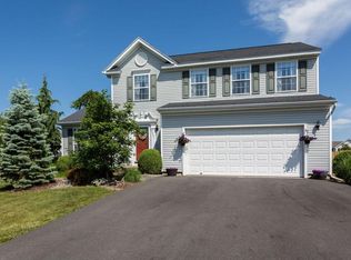 5441 Congleton Cir, Clay, NY 13041