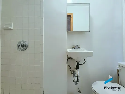 Rented by FirstService Realty (legacy) | media 8