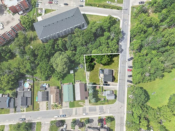 4th image of 190 Bartholomew St