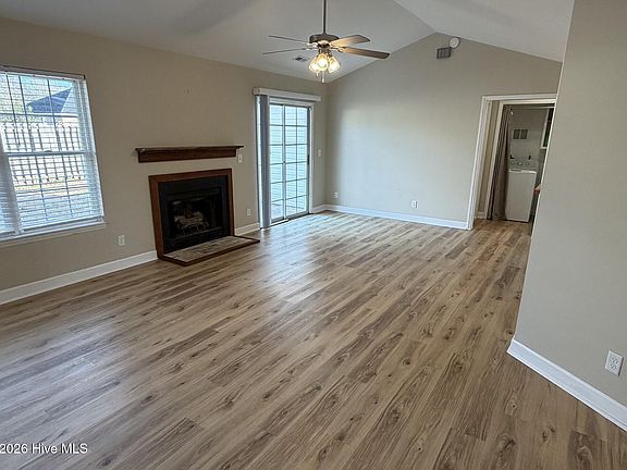 3rd image of 6910 Daybreak Lane