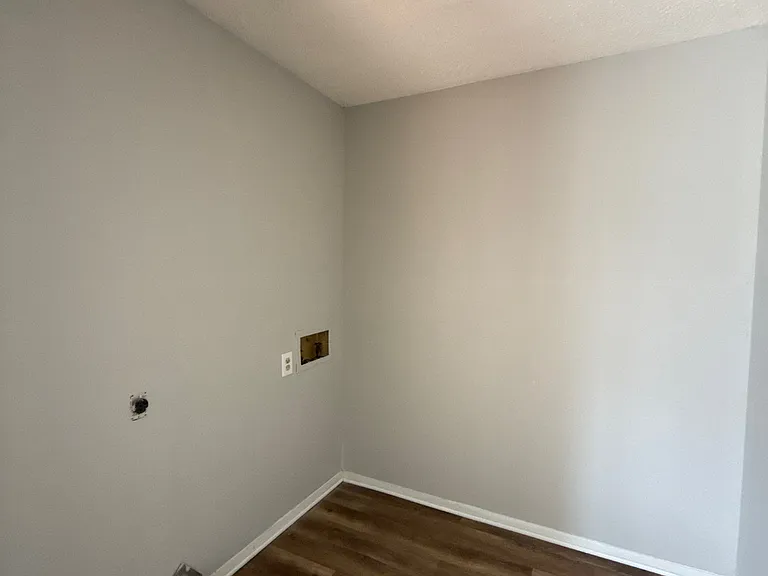 147 Tisdale St — Photo 4