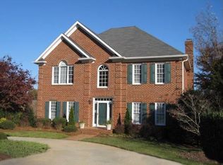 8092 Glengarriff Rd, Clemmons, NC 27012