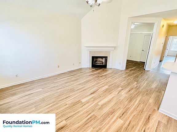 5th image of 1230 Brady Hollow Ln