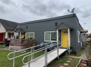 363 20th Ave APT C, Longview, WA 98632