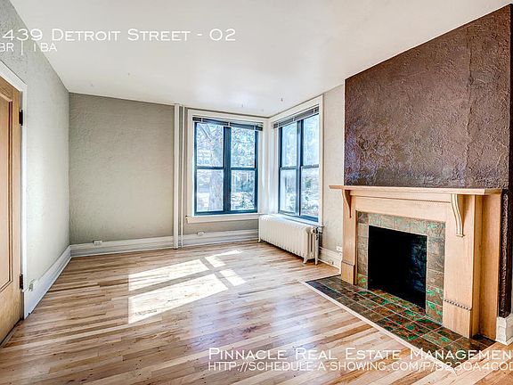 5th image of 1439 Detroit St APT 02