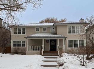 8332 120th St NW, Edmonton, AB