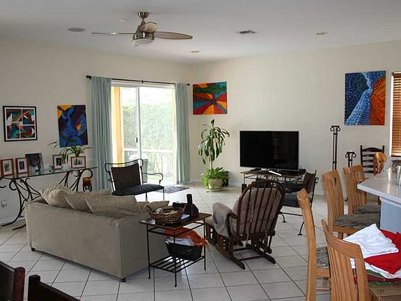 5th image of 767 Nandina Dr