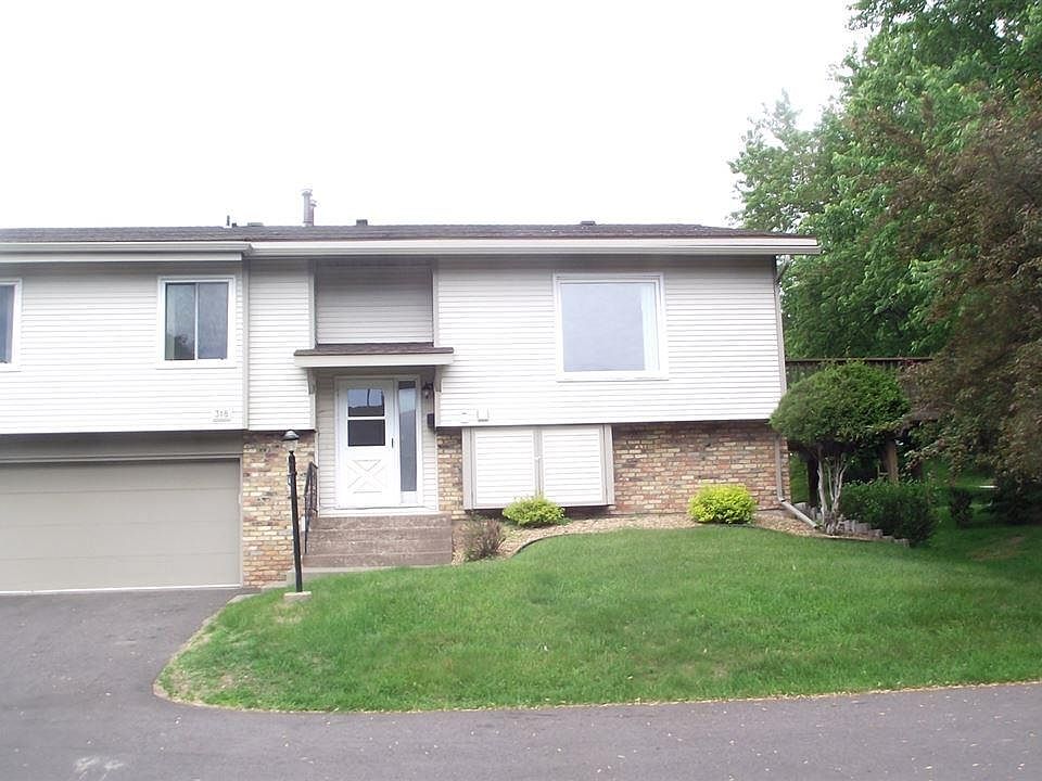 1st image of 318 Wildwood Dr