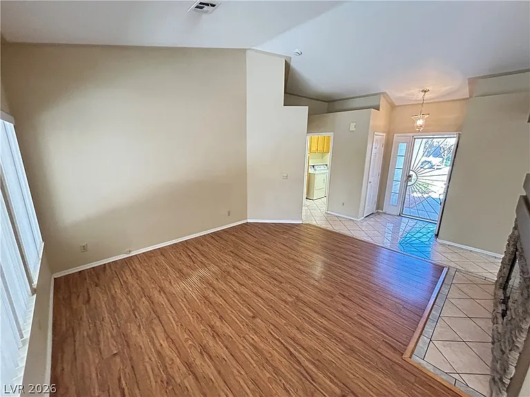 4552 Bradpoint Dr #0 — Photo 11