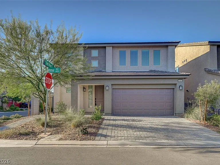 624 Stone Hammer Ave — Photo 1