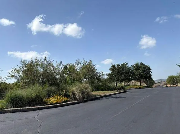 8306 Apache Frst, Garden Ridge, TX 78266