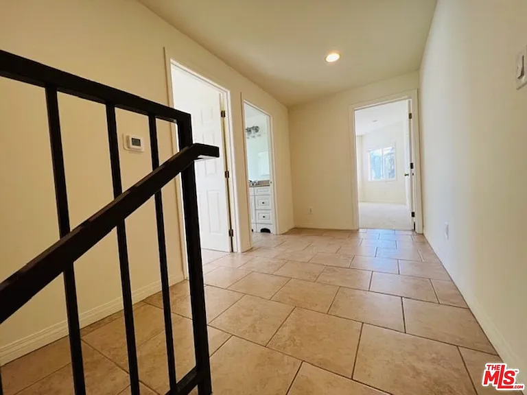 520 Columbia Ave — Photo 10