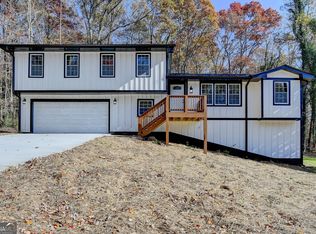 5847 Navarre Ct, Stone Mountain, GA 30087