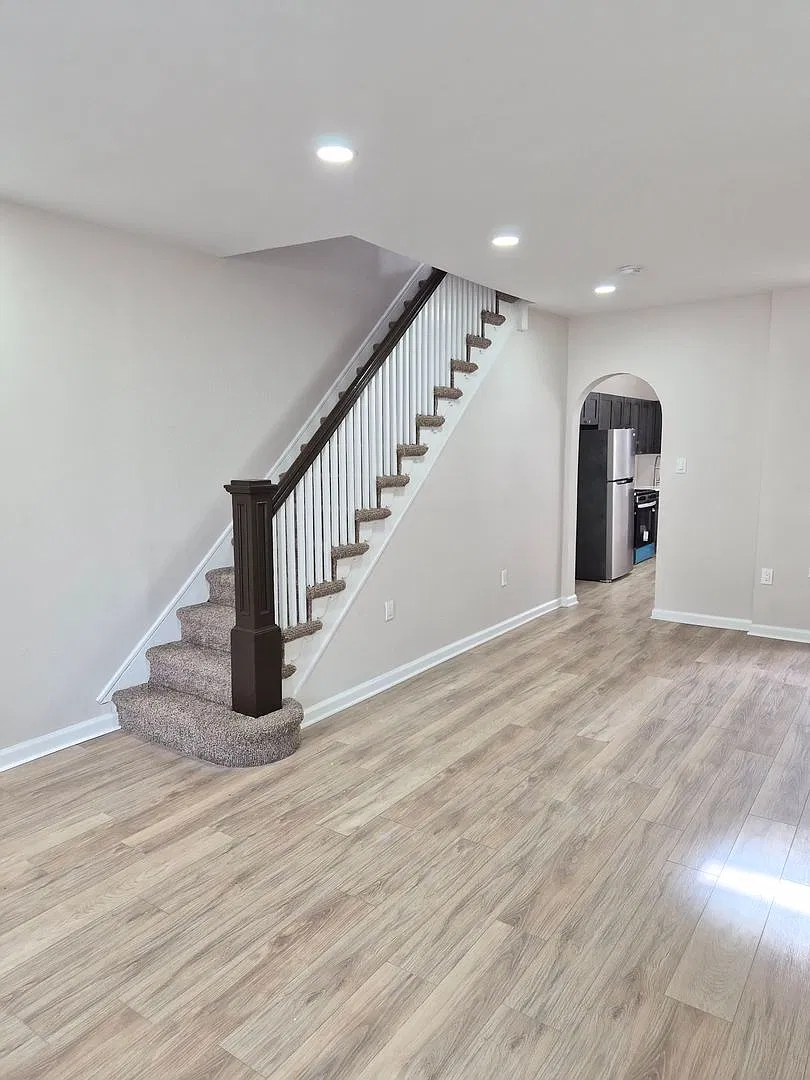 Move-In Ready Now! Completely Renovated 4-Bedroom Home For Rent — Photo 2