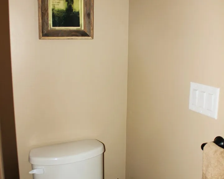 1074 Gleneagles Dr — Photo 16