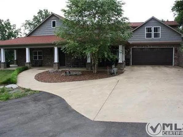 911 Old Railroad Bed Rd, Taft, TN 38488