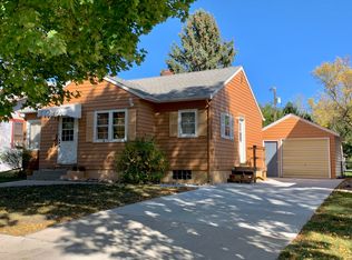 507 S 4th St, Milbank, SD 57252