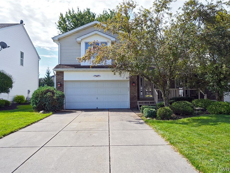 1st image of 21 Carla Ln