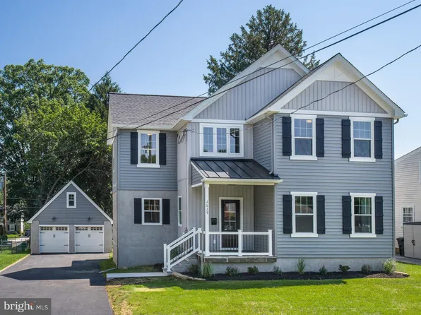 2629 Summit Ave, Broomall, PA 19008